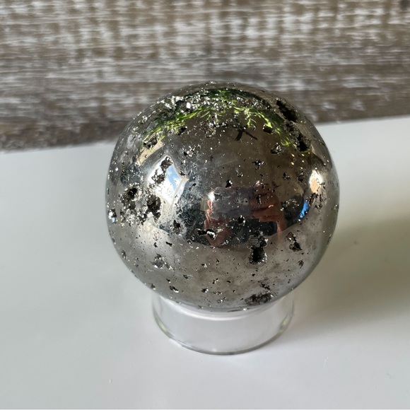 Pyrite Sphere - Picture 9 of 16